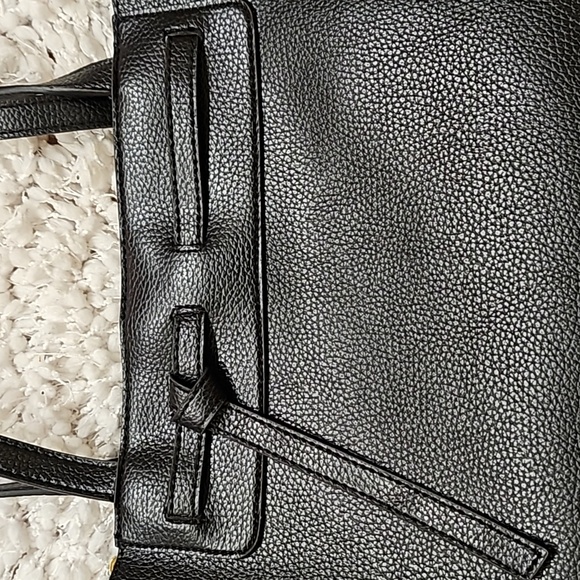 Nanette Lepore Tote Bag - Picture 4 of 16